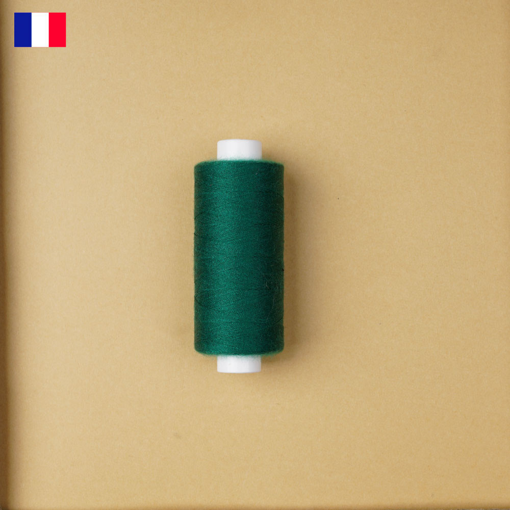 Fil à coudre vert sapin ténacité 500 m | fabrication française | pretty Mercerie | Mercerie en ligne