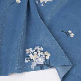 Tissu velours fines côtes bleu heaven à motif fleuri brodé | Pretty Mercerie | mercerie en ligne