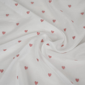 Tissu voile blanc à motif coeur brodé - Rose