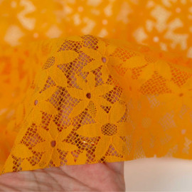Tissu dentelle stretch à motif Marguerite mimosa