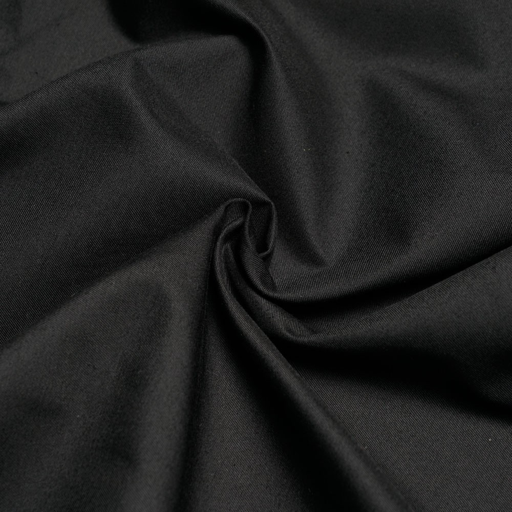Tissu gabardine poly-coton noir x 10cm  Pretty Mercerie -Mercerie en ligne 